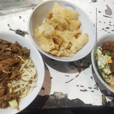 Mie Ayam Ceker " Mekar Sari " Pak Wanto