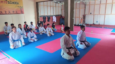 KARATE SCHOOL