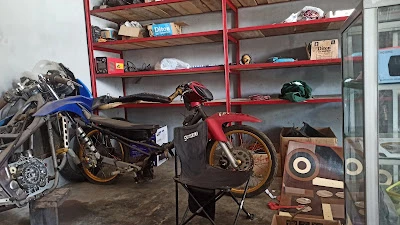 OLIVER GARAGE