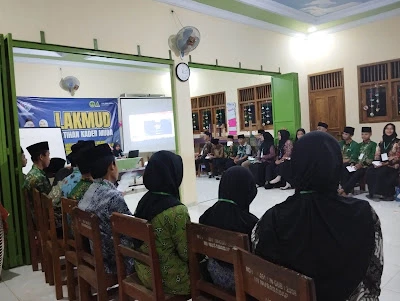 MI MAFATIHUL ISLAM PANDAK
