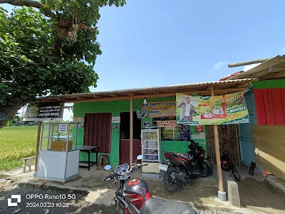 Warung Soto & Mendoan Mbah Rustam
