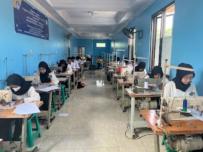 Lab. Garmen LPK Mitraaditama.