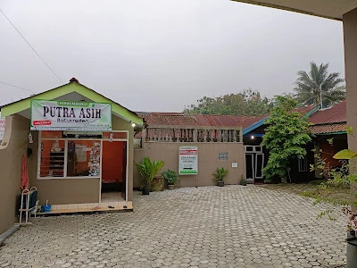 HOTEL PUTRAAASIH