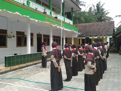 MTsS Ma'arif NU Assalam Kemranjen