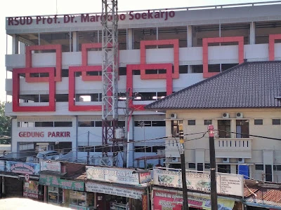 Gedung Parkir Baru RS Margono Soekarjo