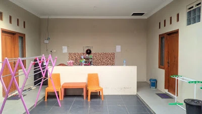 Kos Putri Griya Amelia