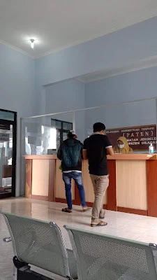 Warung GORMEND "IBU SIRENG"