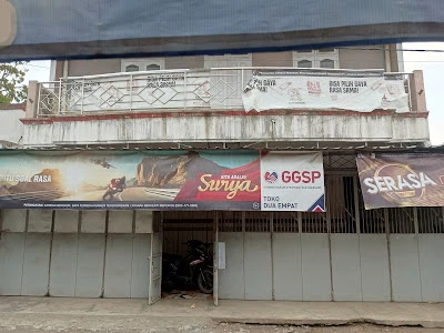 Toko Dua Empat Adipala