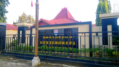 Kantor Kecamatan Kroya