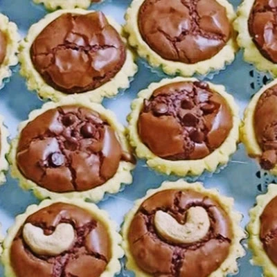 Aneka Kue Kering "Tisya Cakes"
