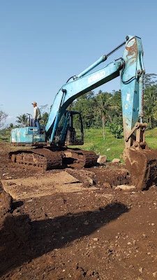 Ariexca - Sewa Excavator & Alat Berat BanyumasPurwokerto