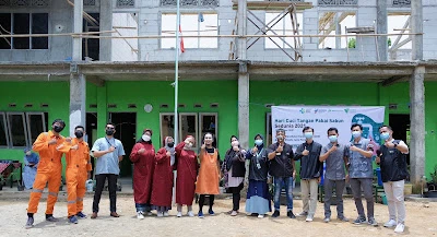 Pondok Pesantren MH Nurul Iman El Madani