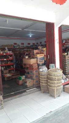 Yona mart src