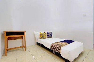 SPOT ON 93988 Guest House Wijaya Syariah Near alun alun kota purwokerto