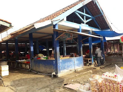 Pasar Ikan Koperasi Mina Usaha