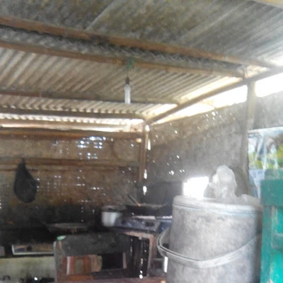 warung Mama tiyek