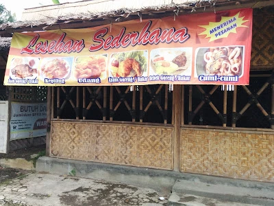 Lesehan Sederhana