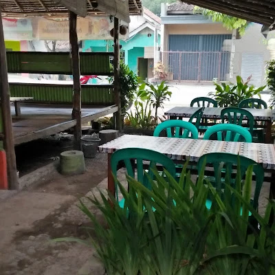 Wawarungan Bibi Cinot
