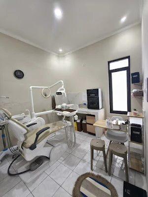 Klinik Gigi drg. Tresna Setyaningsih