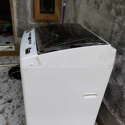 Fajar Servis Elektronikk tv led