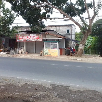 Warung mendoan ibu Sudarni