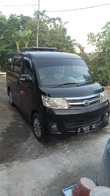 Aqilla travel