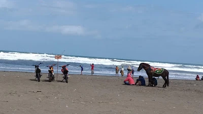 Pantai Karangpakis