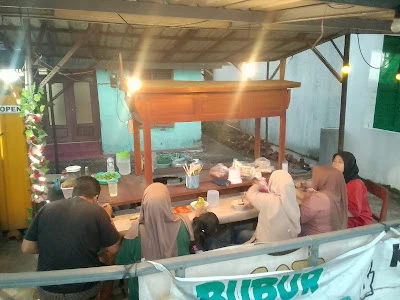 Wandy's Mie Ayam Suwir
