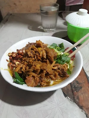 Mie Ayam&Bakso Soto Ayam Rowi