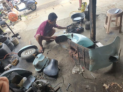 Bengkel Vespa Yantos Garage
