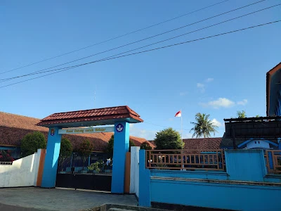 SDN Slarang 04