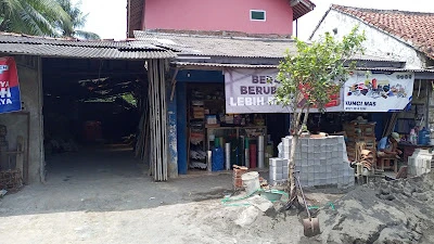 TB. KUNCI MAS