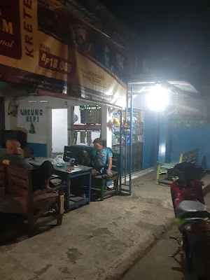 Rumah Makan Ibu Iyol