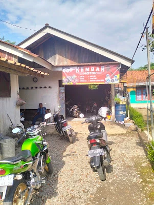 BENGKEL "KEMBAR MOTOR"