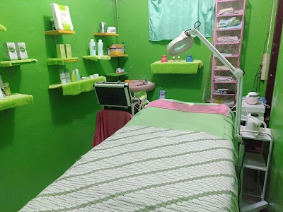 SULLY SALON