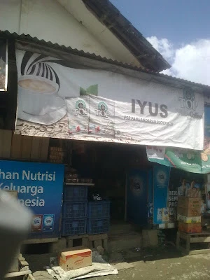 Toko Iyus Chiki