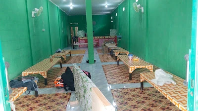 Waroeng mama helfin