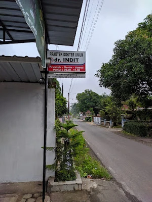 Praktik dr Indit