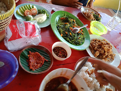 910 Seafood menganti