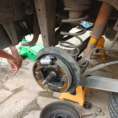 "Yuz" Motor
