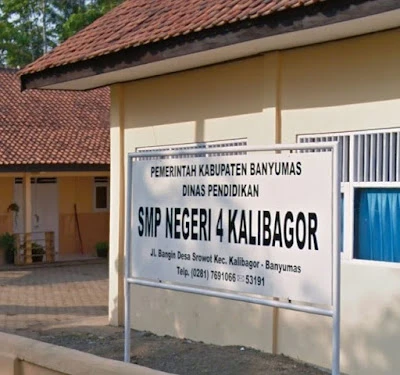 SMP NEGERI 4 KALIBAGOR