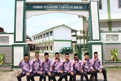 Yayasan Pesantren Islam Syafa'atul Qur'an