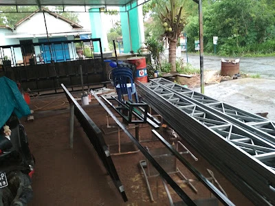 bengkel las guna utama