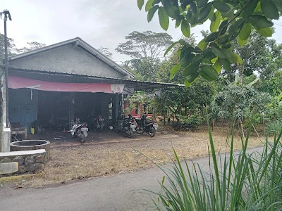 Bengkel motor mas ratim
