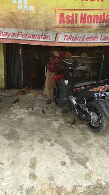 Bengkel Sepeda Motor RORO