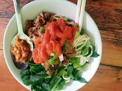 Bakso urat dan Mie Ayam APITOMI