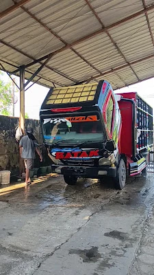 DENGKEK (Car Wash)