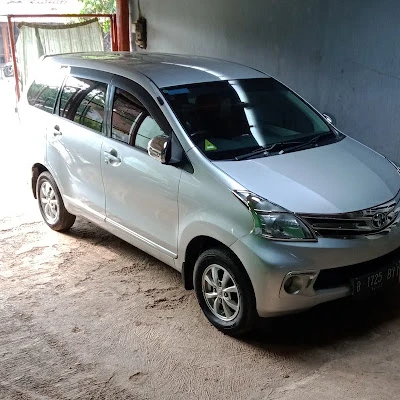 Mitra Wijaya Sewa Mobil & Bus.