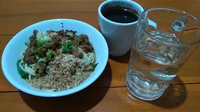 Mie Ayam Jeng Sri