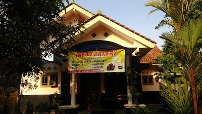 Yayah Bakery